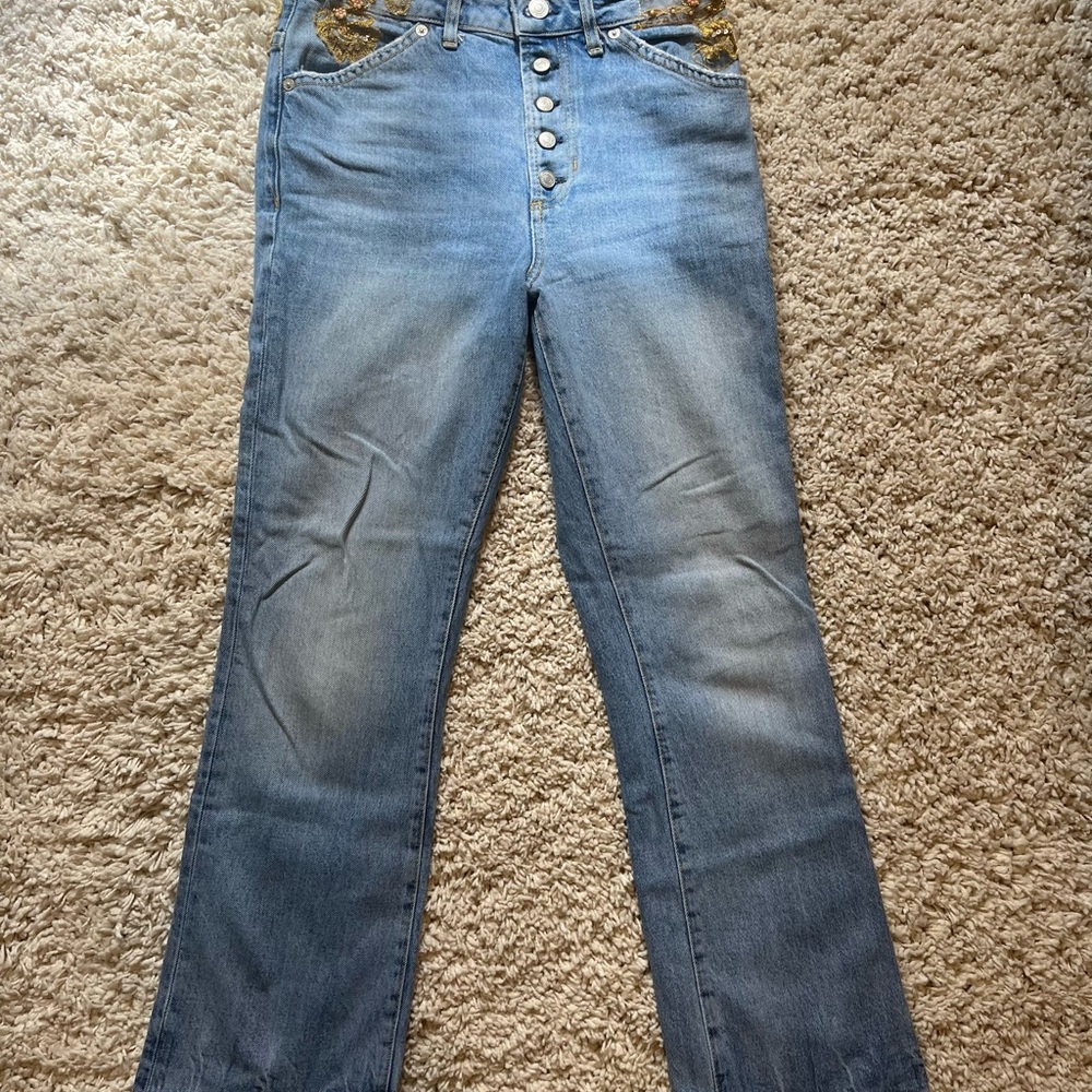 We The Free Straight Leg Jeans with Embroidered Gold Accents Size 26